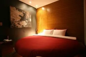 Hotel Tria 3*